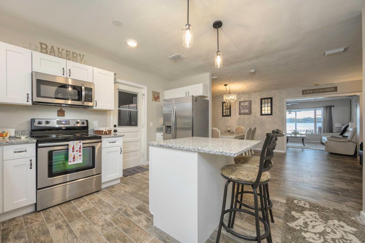 Lakefront Home With Screened Porch And Grill Winter Haven Exterior photo